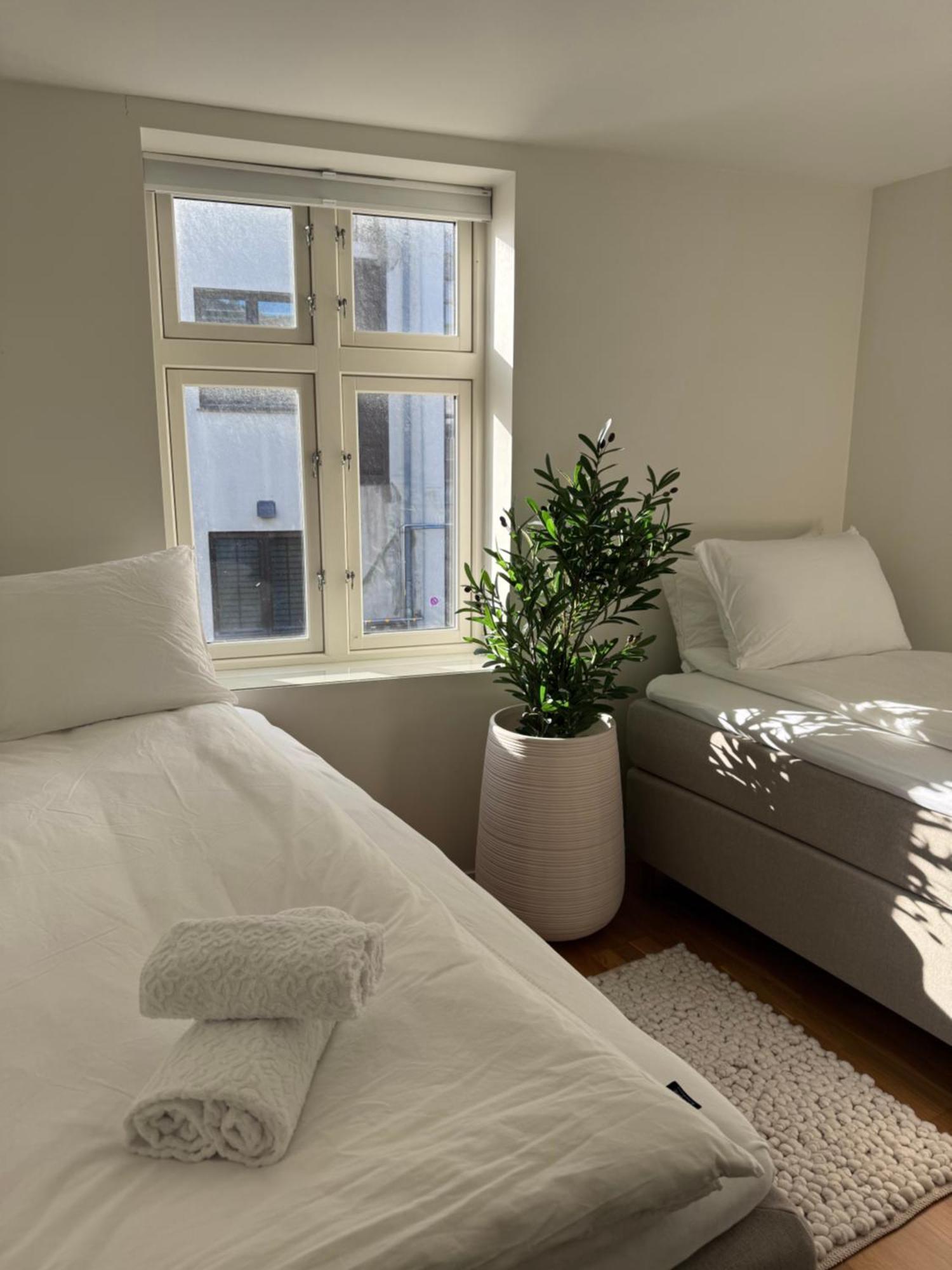 A Place To Stay Stavanger, Apartment 5 - Quality And Free Parking- Екстер'єр фото